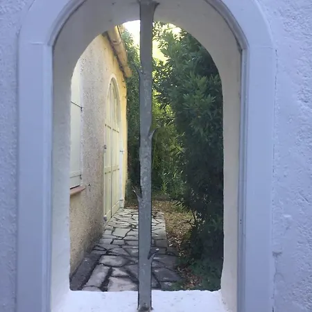 Le Chemin De Belle Fille Piscine Privative Chauffee Bed & Breakfast Cassis